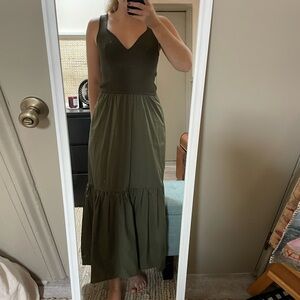 Elan Boutique Forest Green Maxi Dress